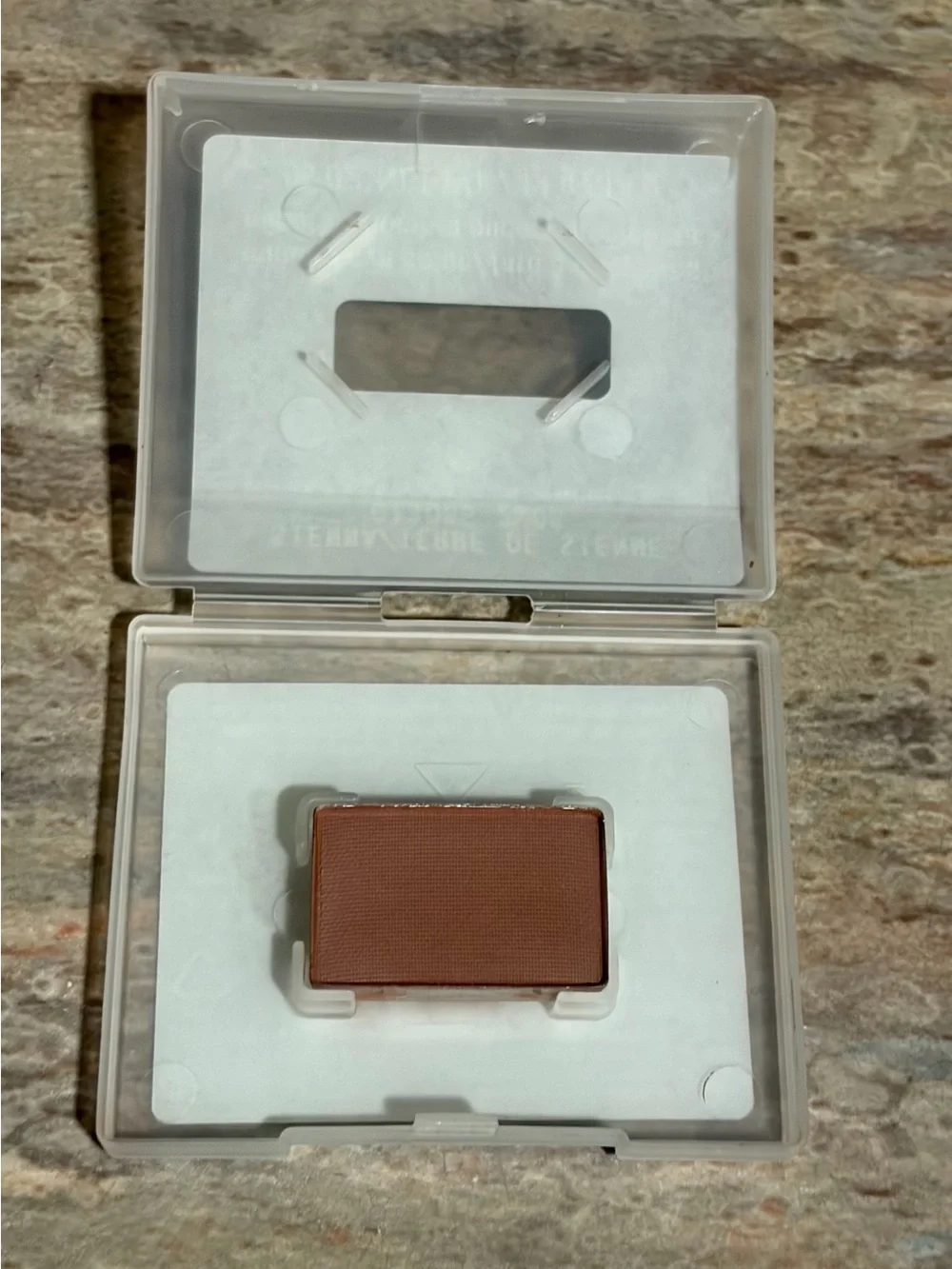 Mary Kay 3-Mineral Eye Color in Spun Silk, Sienna, and Silky Caramel